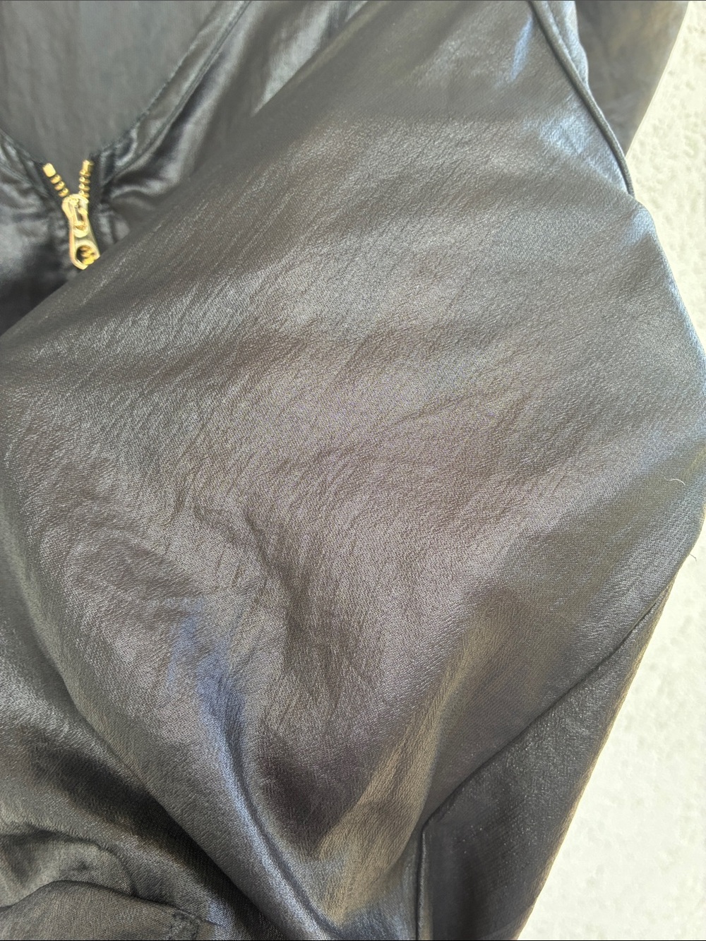 Ted Baker London Black Shiny Zip-Front Short Sleeve Top Gold Hardware - Picture 5 of 8
